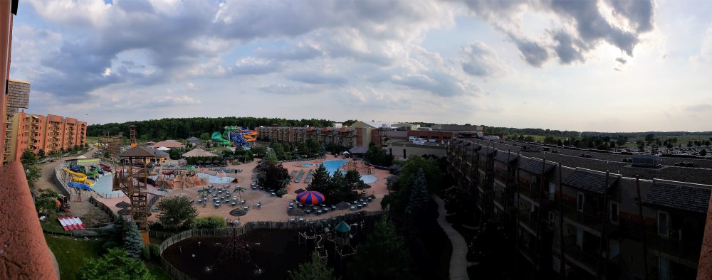 received_10156576367546518